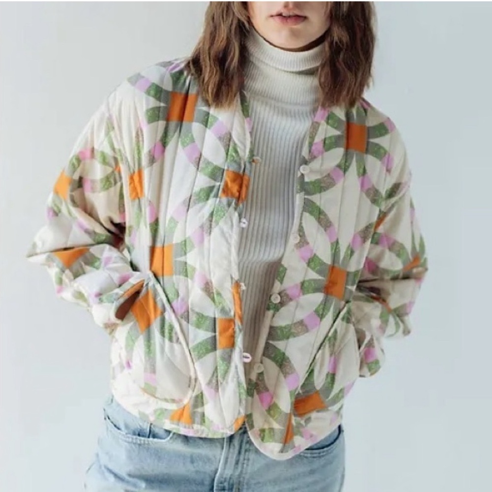 Quilted coat Universal Thread Abstract Floral Size medium